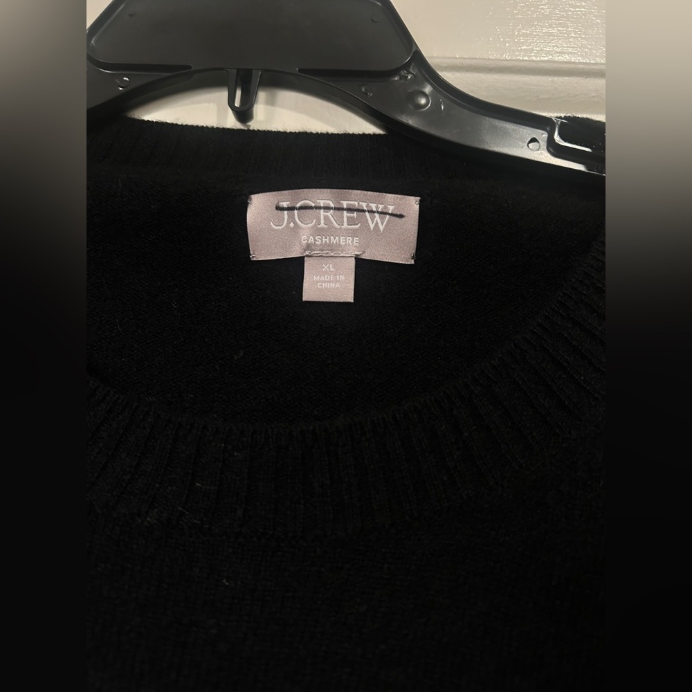 J. Crew Cashmere Shrunken Crewneck Sweater Long Sleeve Black BG654 XL- SEE PICS - Picture 4 of 11